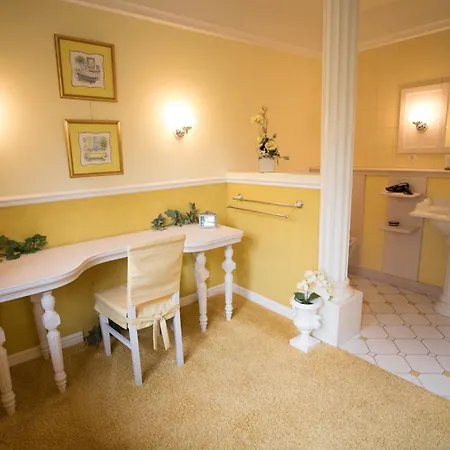 Haus Waldesruh - Eventhotel Schönewalde