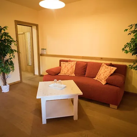 Haus Waldesruh - Eventhotel * Schoenewalde